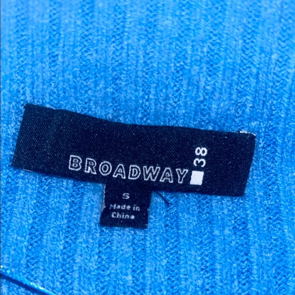 Blue Ribbed Women's Sweater - Picture 2 of 4